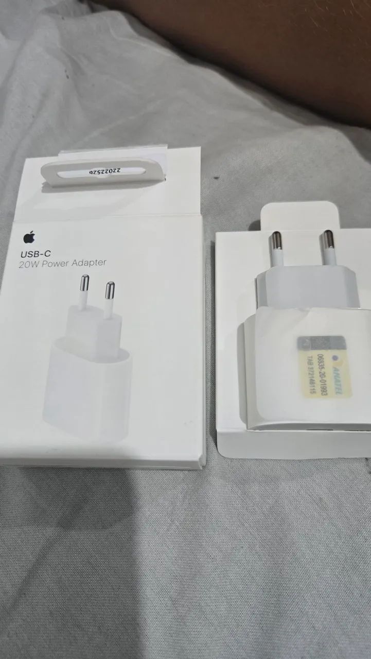 Carregador original Apple 20w USB c