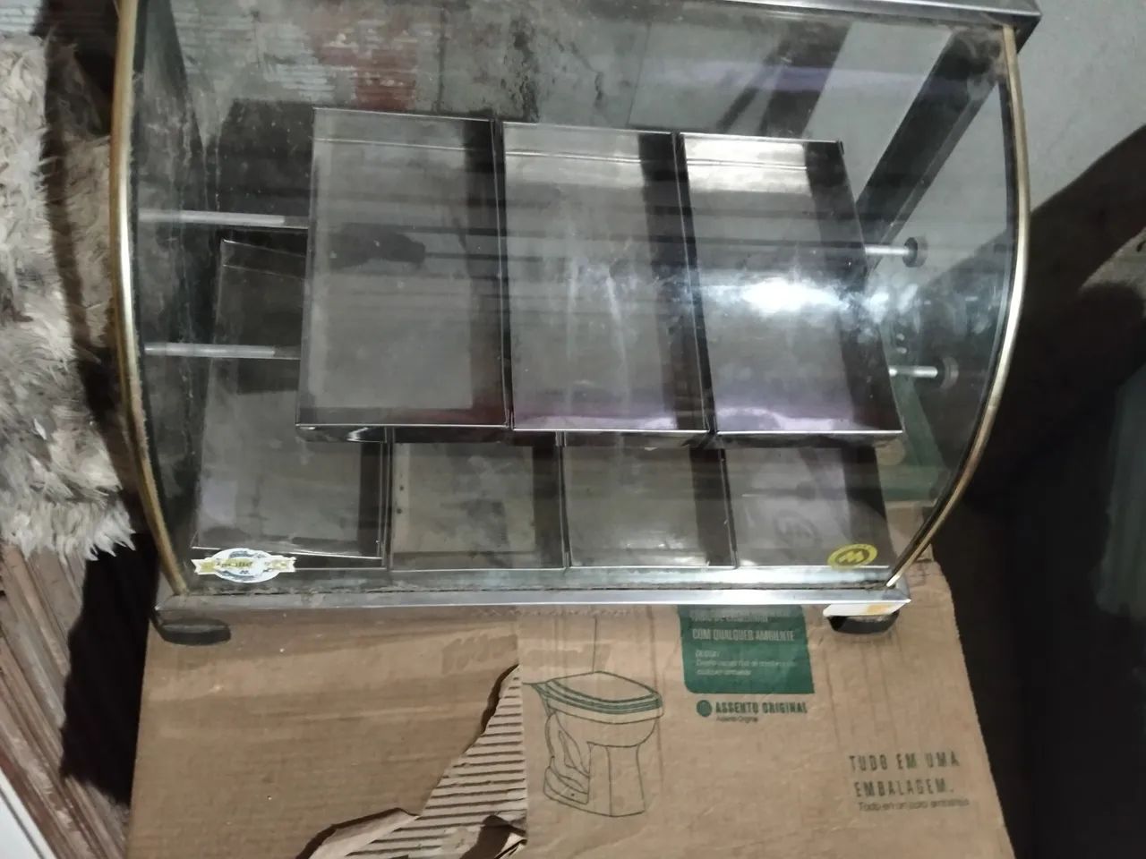 Estufa para salgados com 8 bandejas 