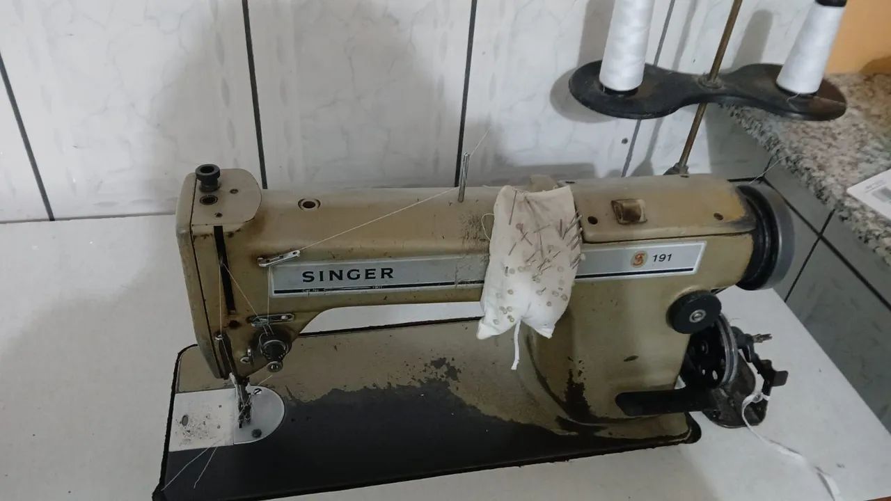 Máquina reta - Foto 4