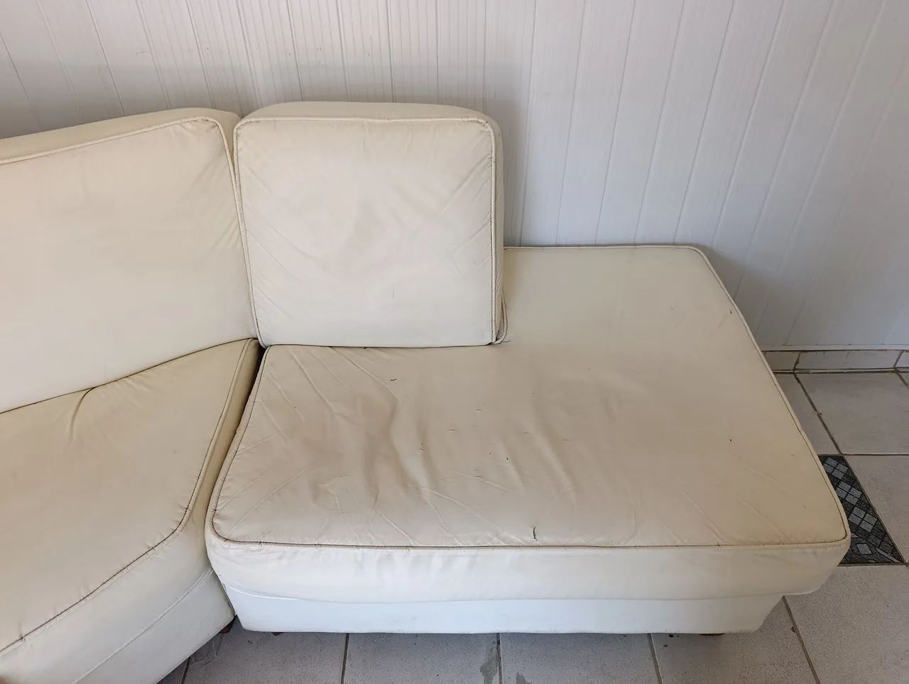 Sofá de Canto em L Grande com Chaise - Usado - Foto 2