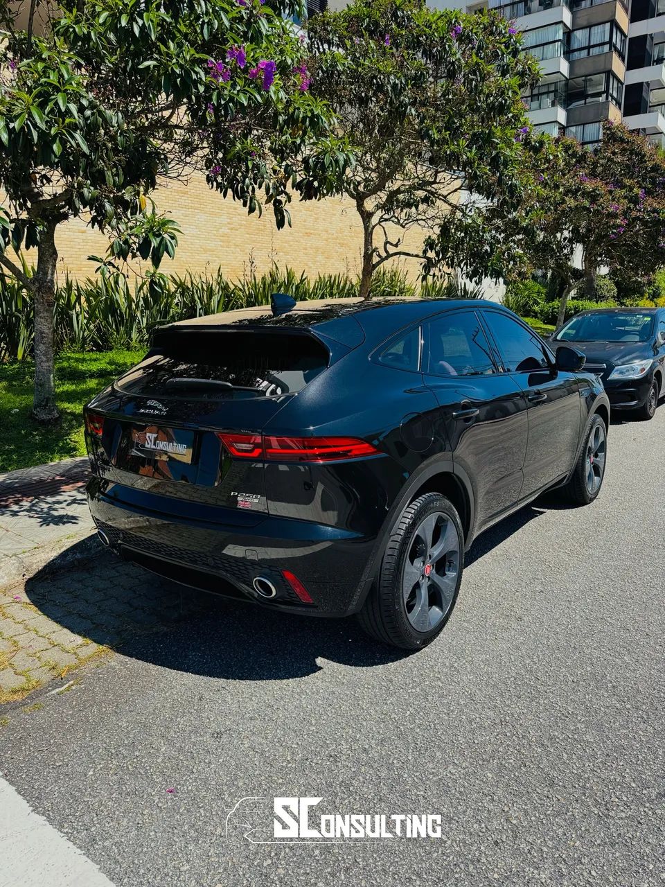 Jaguar E-Pace R-dynamic S 2.0 AWD 249cv Aut. 2019 - Foto 5