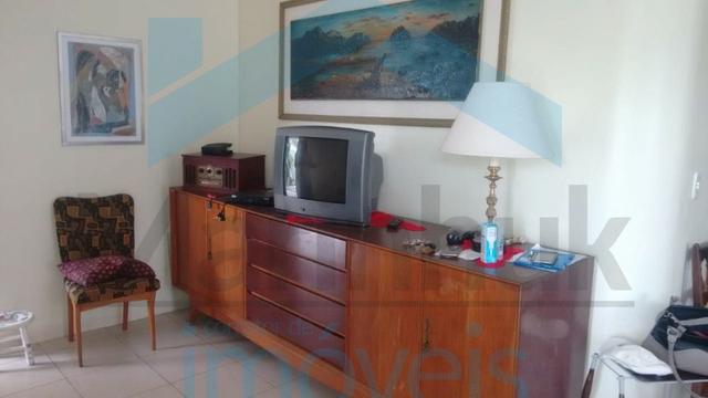 Confira, casa com laje, piscina, ampla em Rainhado Mar - Foto 2