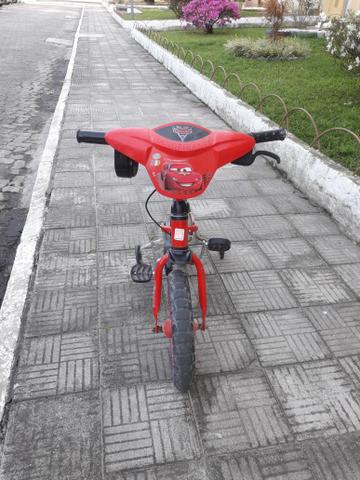 Vendo bicicleta carros aro 16
