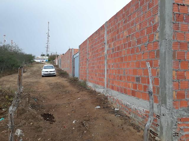 Para vender logo terreno na beira da pista em Santa Bárbara - Foto 2