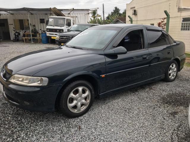 Chevrolet Vectra Milenium 2.2 - Foto 2