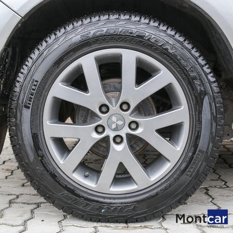 PAJERO TR4 2015/2015 2.0 4X2 16V 140CV FLEX 4P AUTOMÁTICO - Foto 9