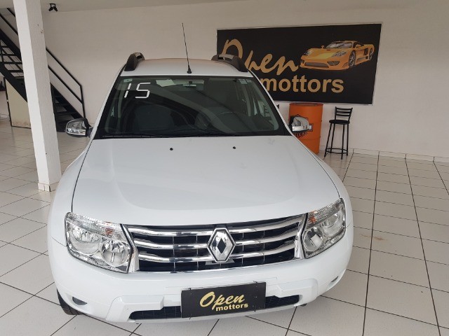 DUSTER DYNAMIQUE 2.0 HI-FLEX 16V 4X2 AUT 2015