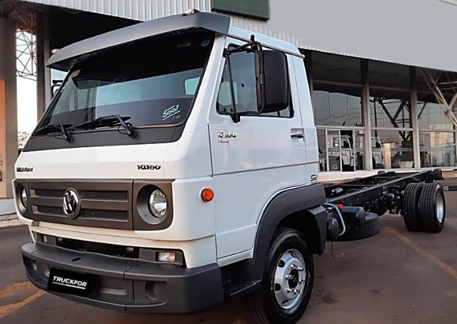 CAMINHÃO VOLKSWAGEN 10.160 PRIME