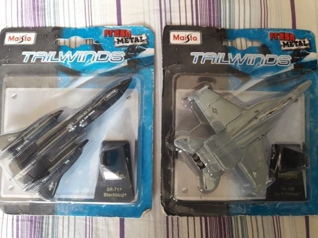 Miniatura Maisto lote 7 aviões - Foto 3