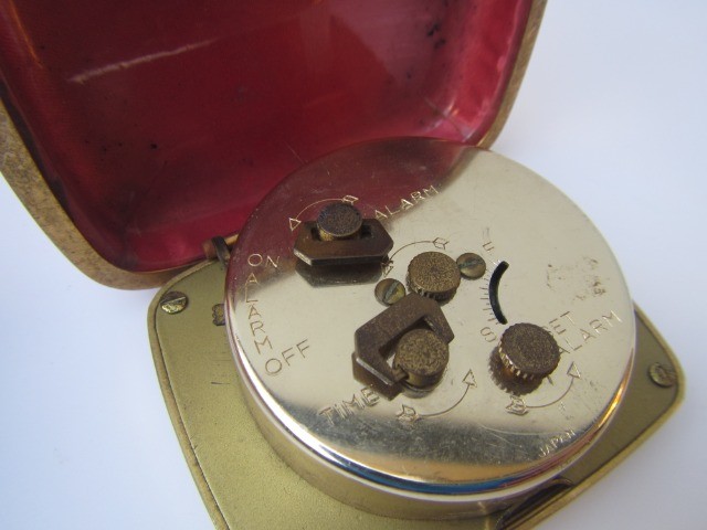 Relogio de mesa Antigo a corda - Foto 5