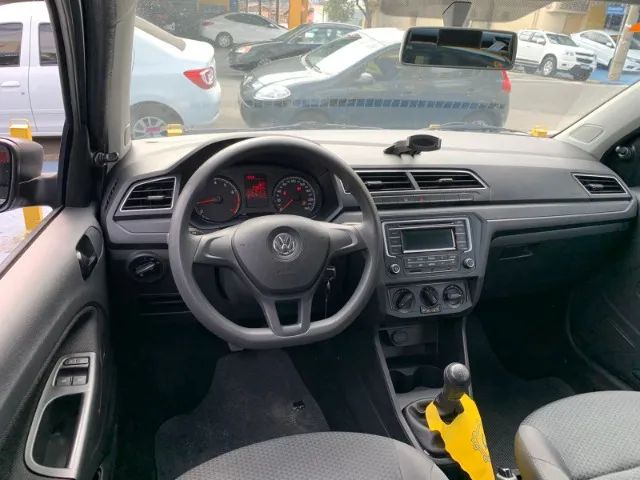 Gol 1.6 msi completo 2021 novo com baixo km sem detalhe 