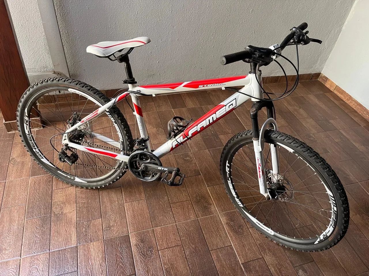 Bicicleta  - Foto 3