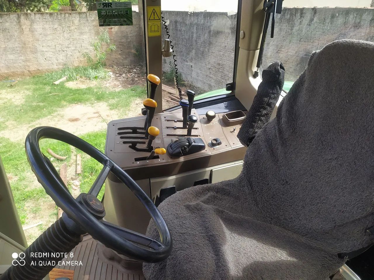 Trator John Deere 6180J - Impecável - Foto 3
