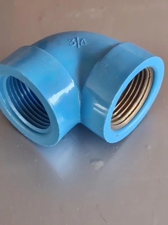 10 Joelho 90° com Bucha PVC Azul