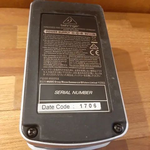 Pedal Behringer Digital Multi Efeitos FX600 - Foto 5