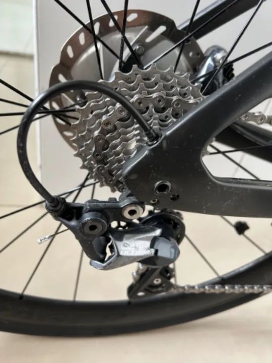 Trek Madone SL6 - 2021 - Foto 2