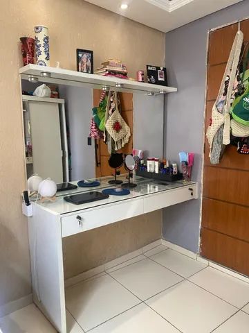 Penteadeira mais mesa de estudo64962186332673120