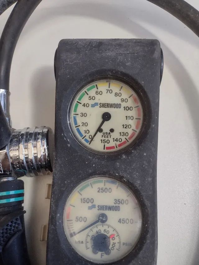 Colete + Regulador=equipamento de mergulho - Foto 4