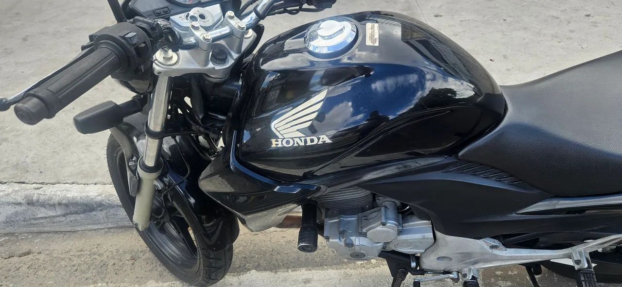 CB 300 2014 com ABS - Foto 2