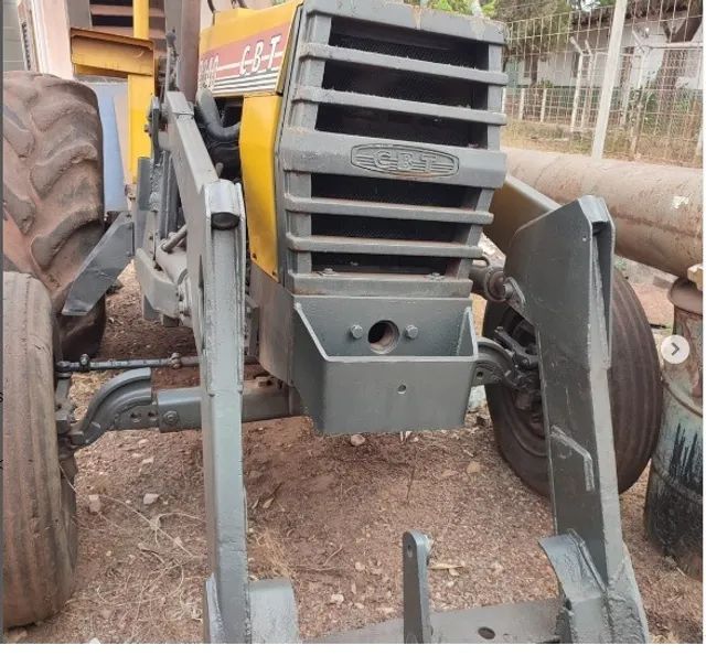 Trator CBT 8240 com Conjunto - Foto 5