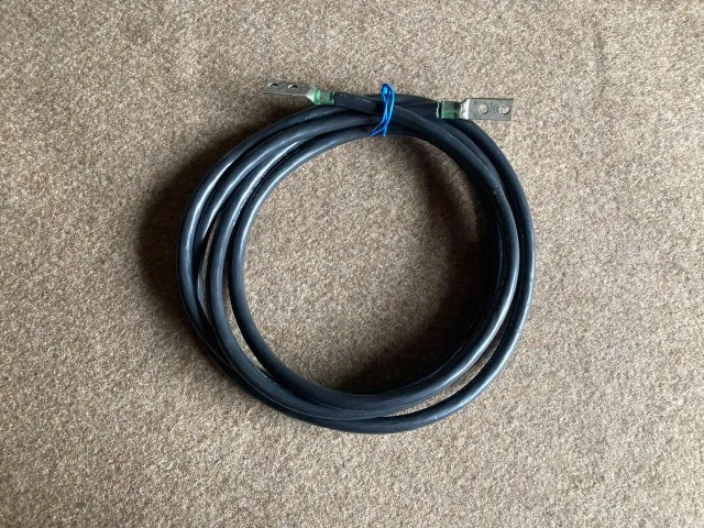 Cabo Flexivel de cobre 1/0 AWG 53 mm2 com terminais de cobre 3,08 metros.