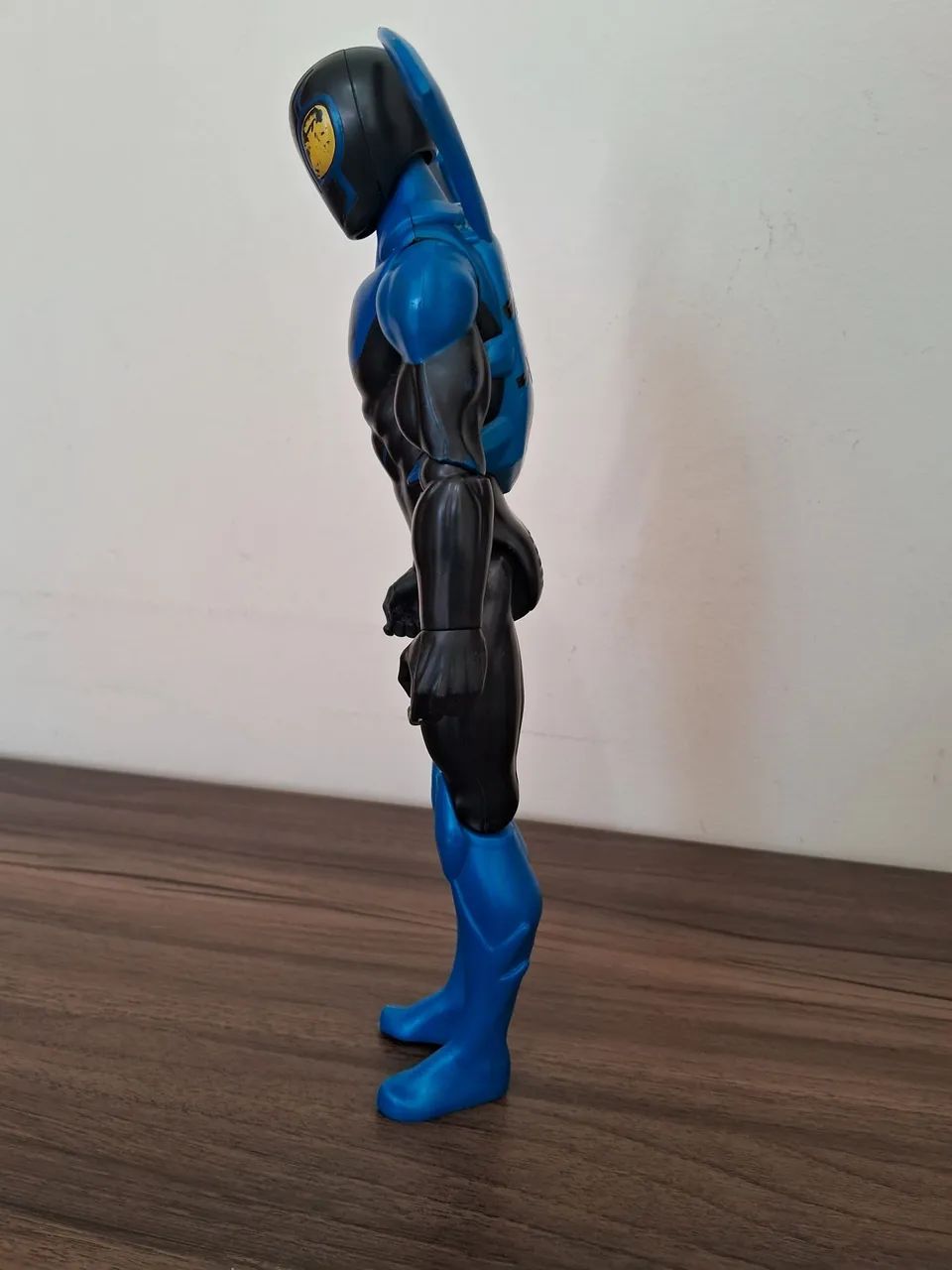 Boneco Besouro Azul Marvel 30cm - Foto 4