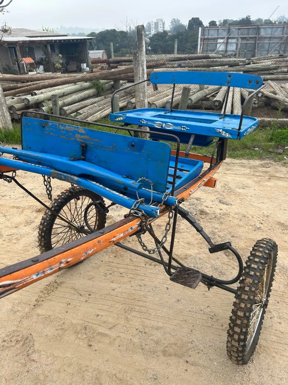Charrete para uso agropecuário