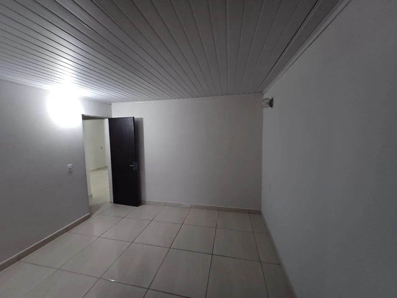 Casa escriturada na QNN 26 Guariroba Ceilandia - Foto 3