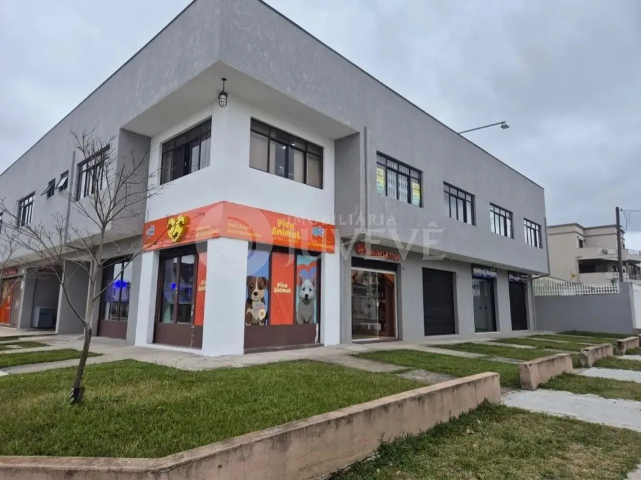 IMOBILIARIA JUVEVÊ VENDE/ALUGA SALA COMERCIAL CAPÃO DA IMBUIA PRX TERMINAL CAPÃO DA IMBUIA