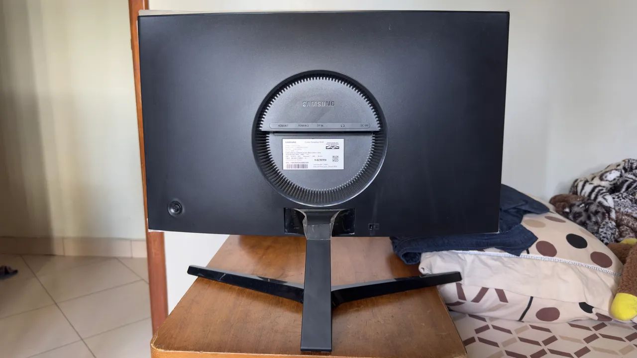 Monitor Gamer Samsung Curvo 24" 144Hz - Rio Branco - Acre - Foto 2