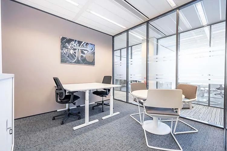 Acesso ilimitado a espaços de coworking em Regus Rio Branco, Rio de Janeiro - Foto 3