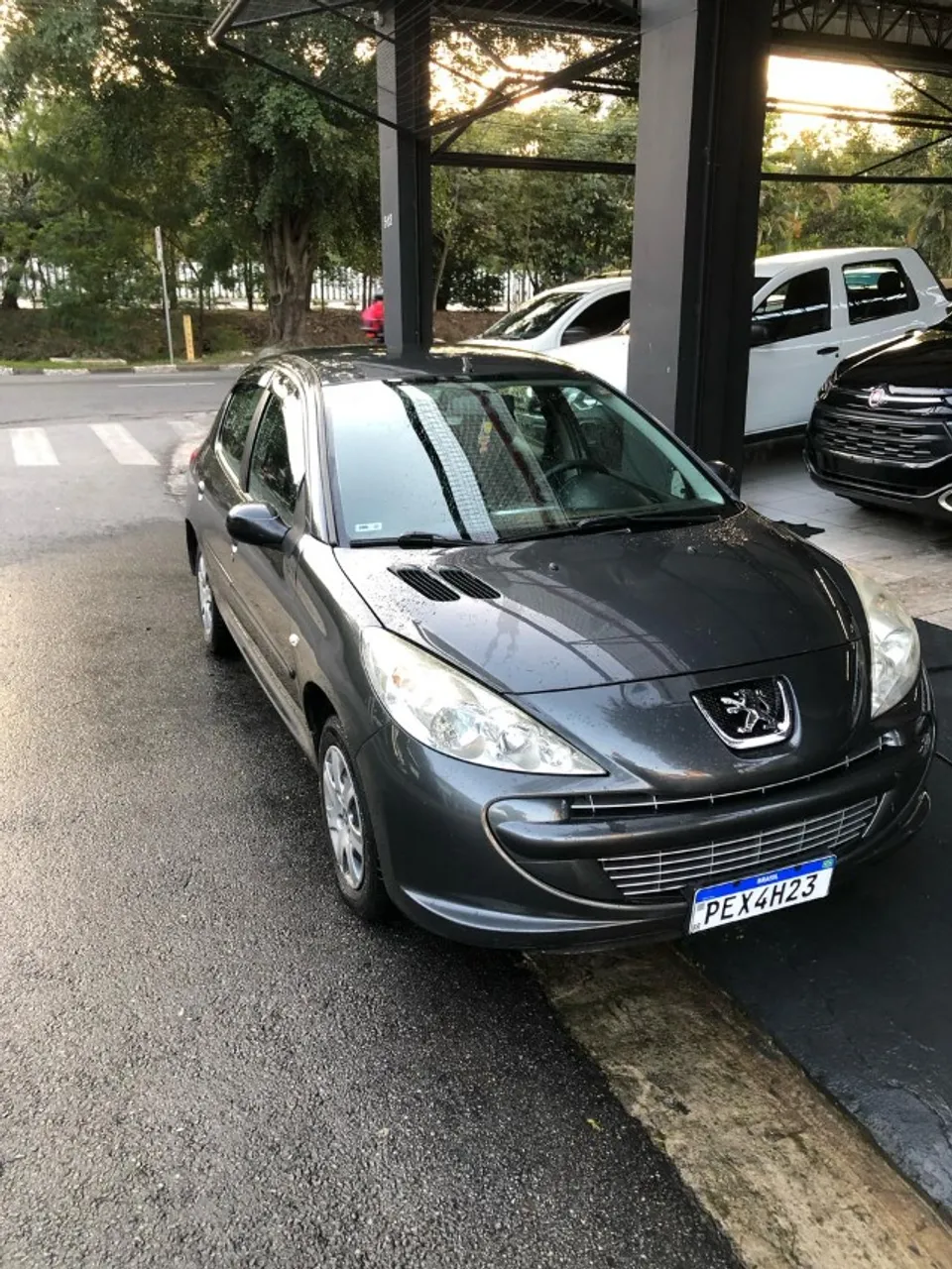 PEUGEOT 207 XR 1.4 FLEX 8V 5P 2012