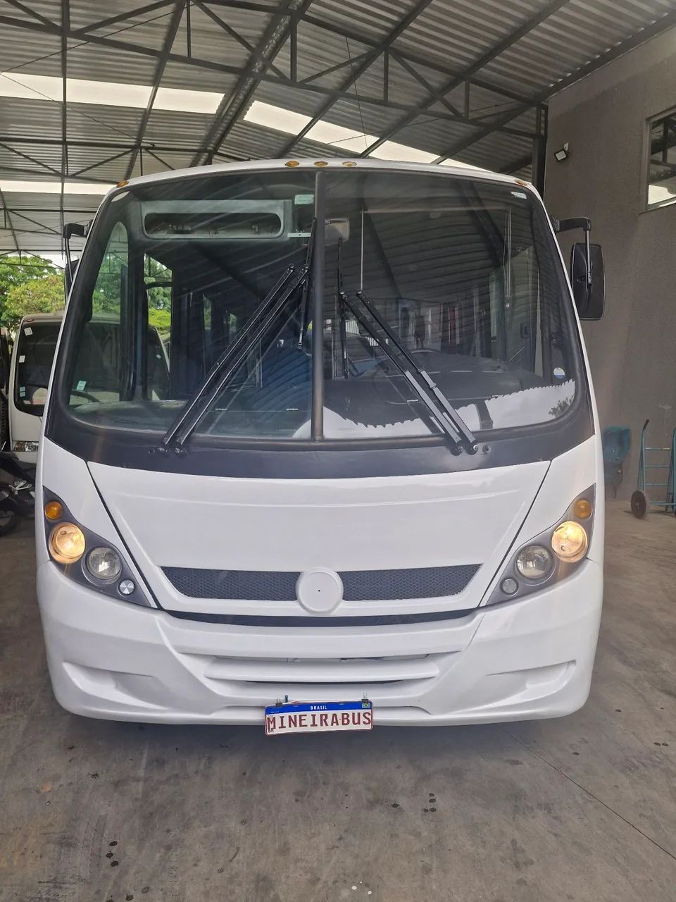 NEOBUS MERCEDES-BENZ 915 - Foto 2