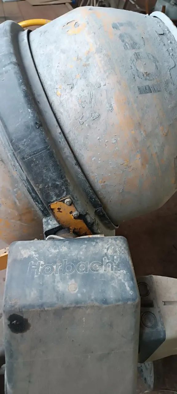 Betoneira Horbach 150 LT funcionando 64840817473665121