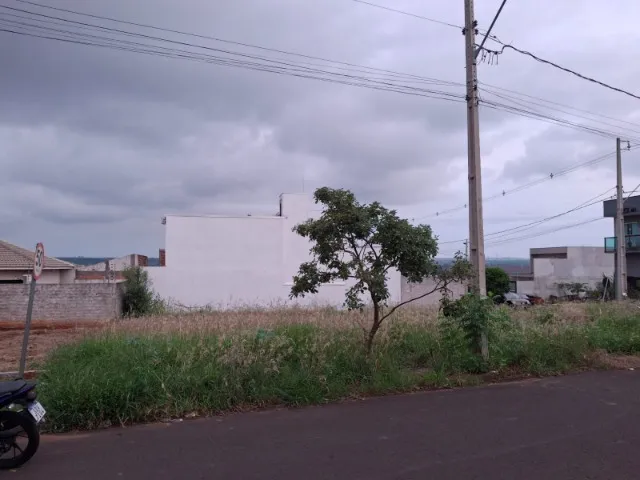 Terreno comercial em Sarandi Pr.