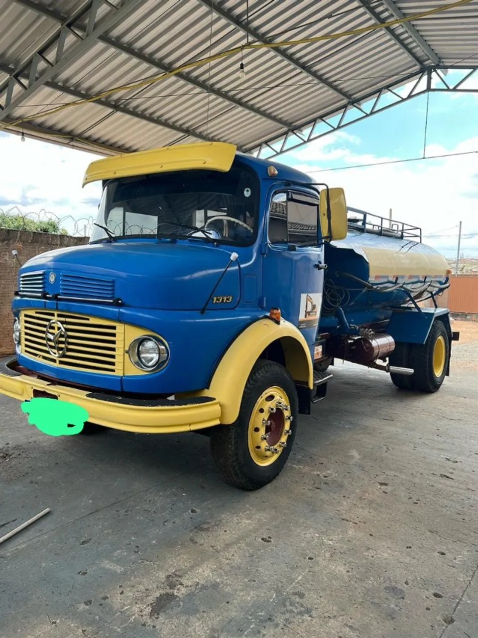 Vendo caminhão Pipa 1313