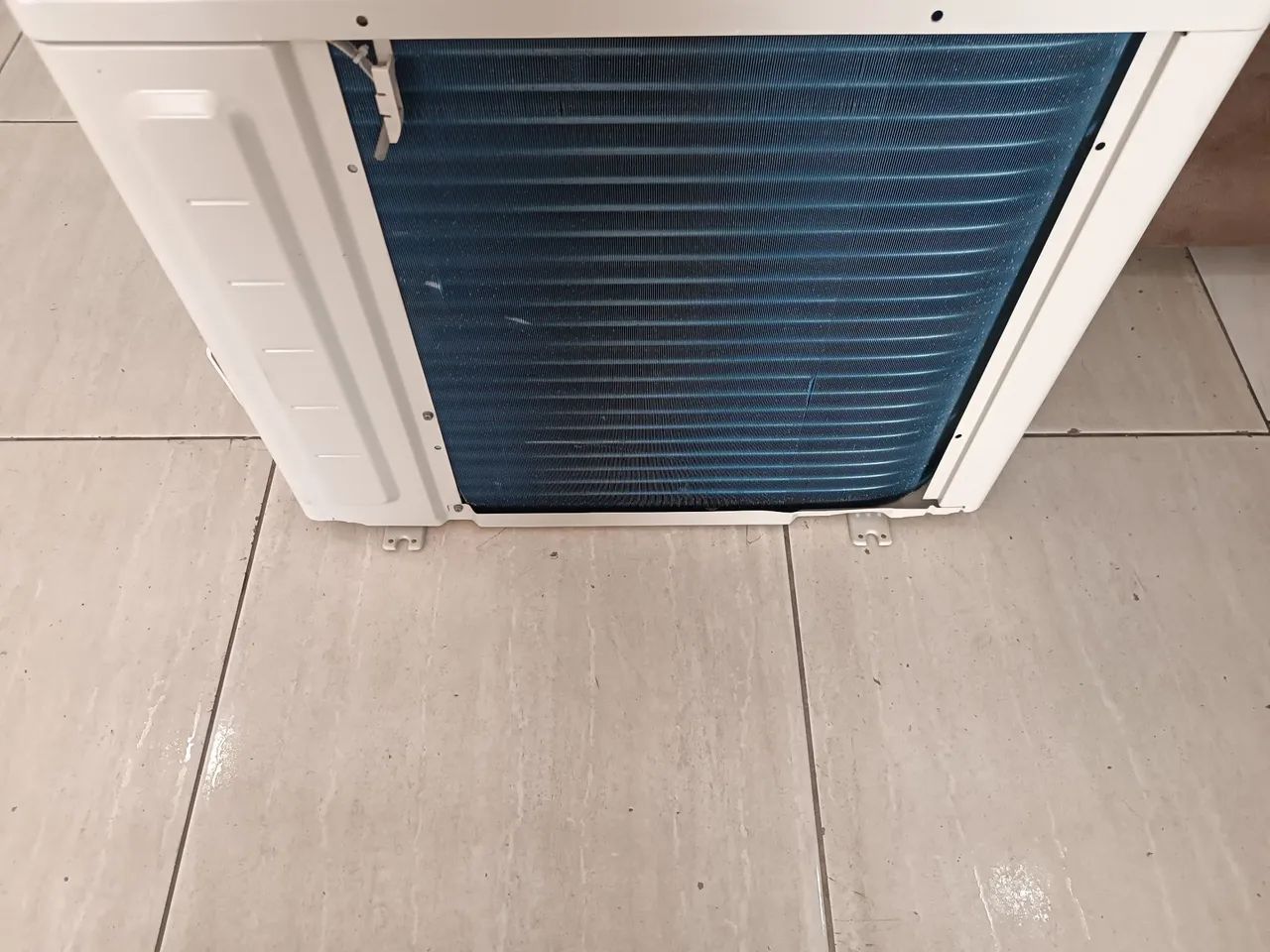 Ar Condicionado Split Daikin inverter 12000 BTUs no estado de zera  - Foto 5