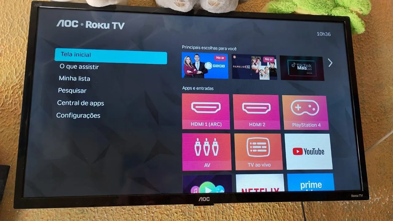 TV AOC Roku