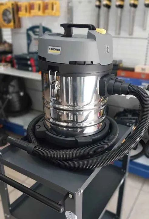 Aspirador de pó e água profissional 20 litros 1400W - Karcher (Loja/Loja) - Foto 4
