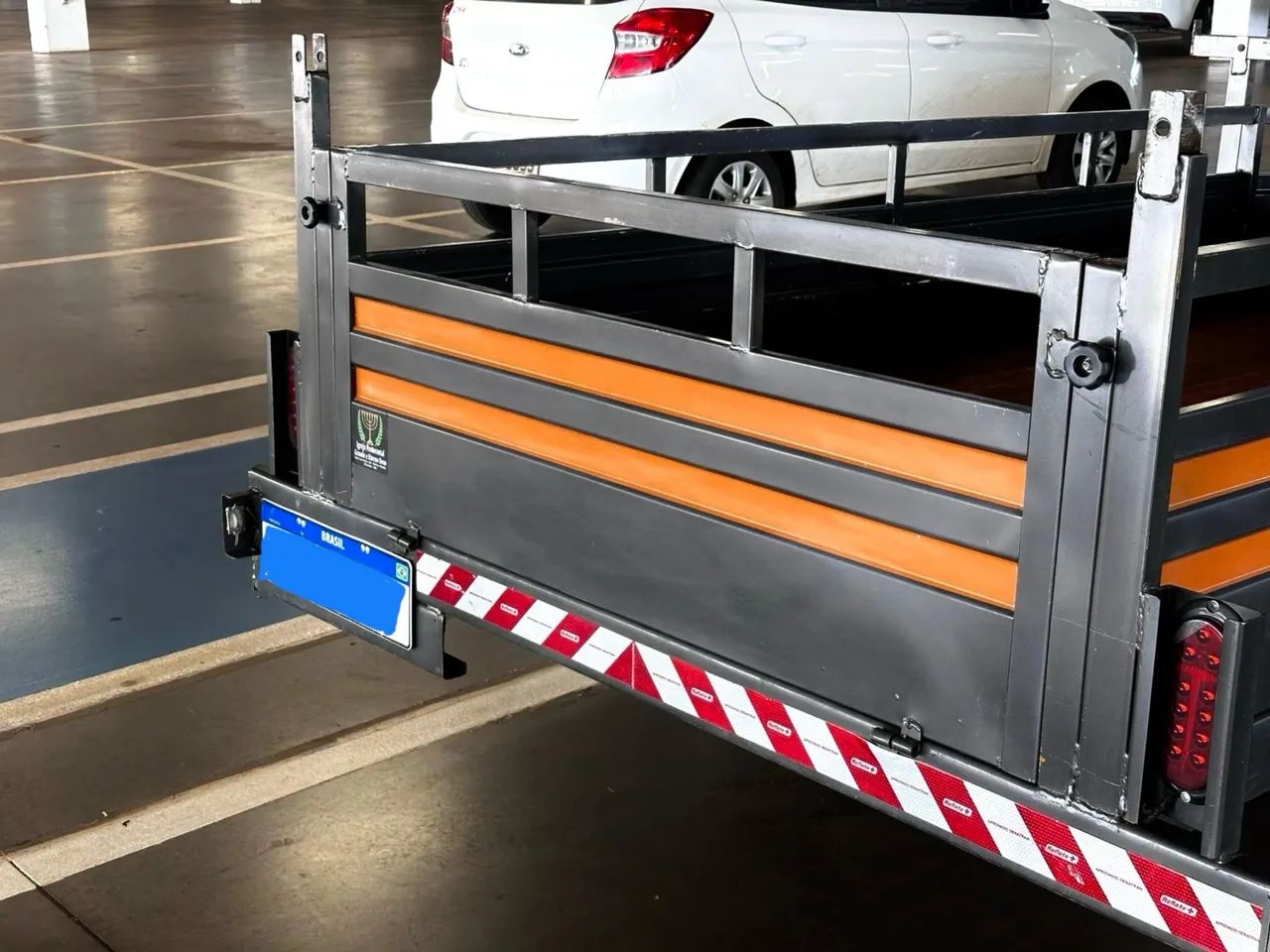 Carretinha com capacidade de carga 1 mil kilos - Foto 6