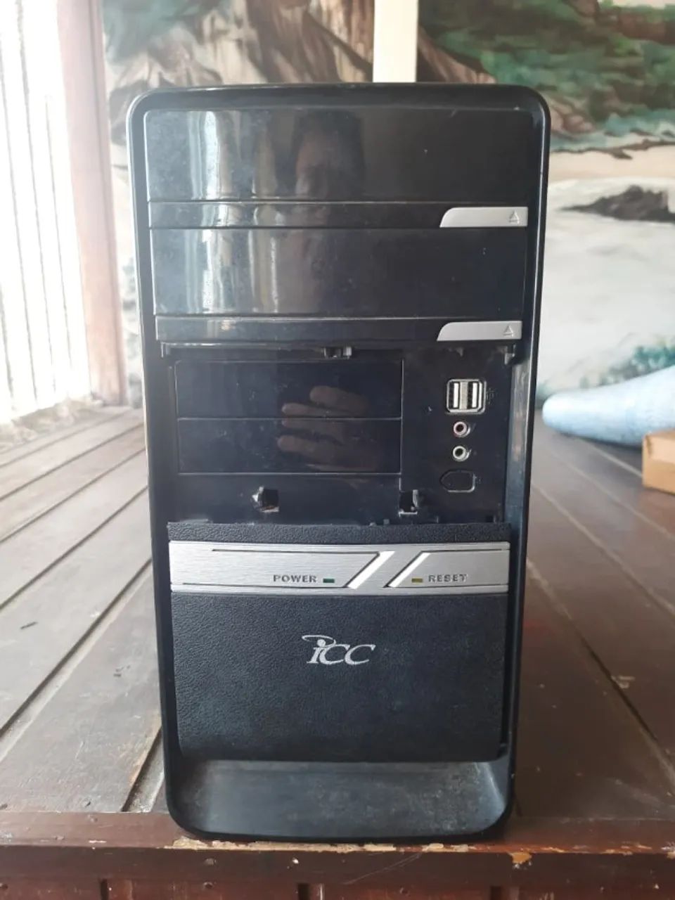 CPU - AMD SEMPROM 145 - 2.8 GHZ - MONITOR 19"