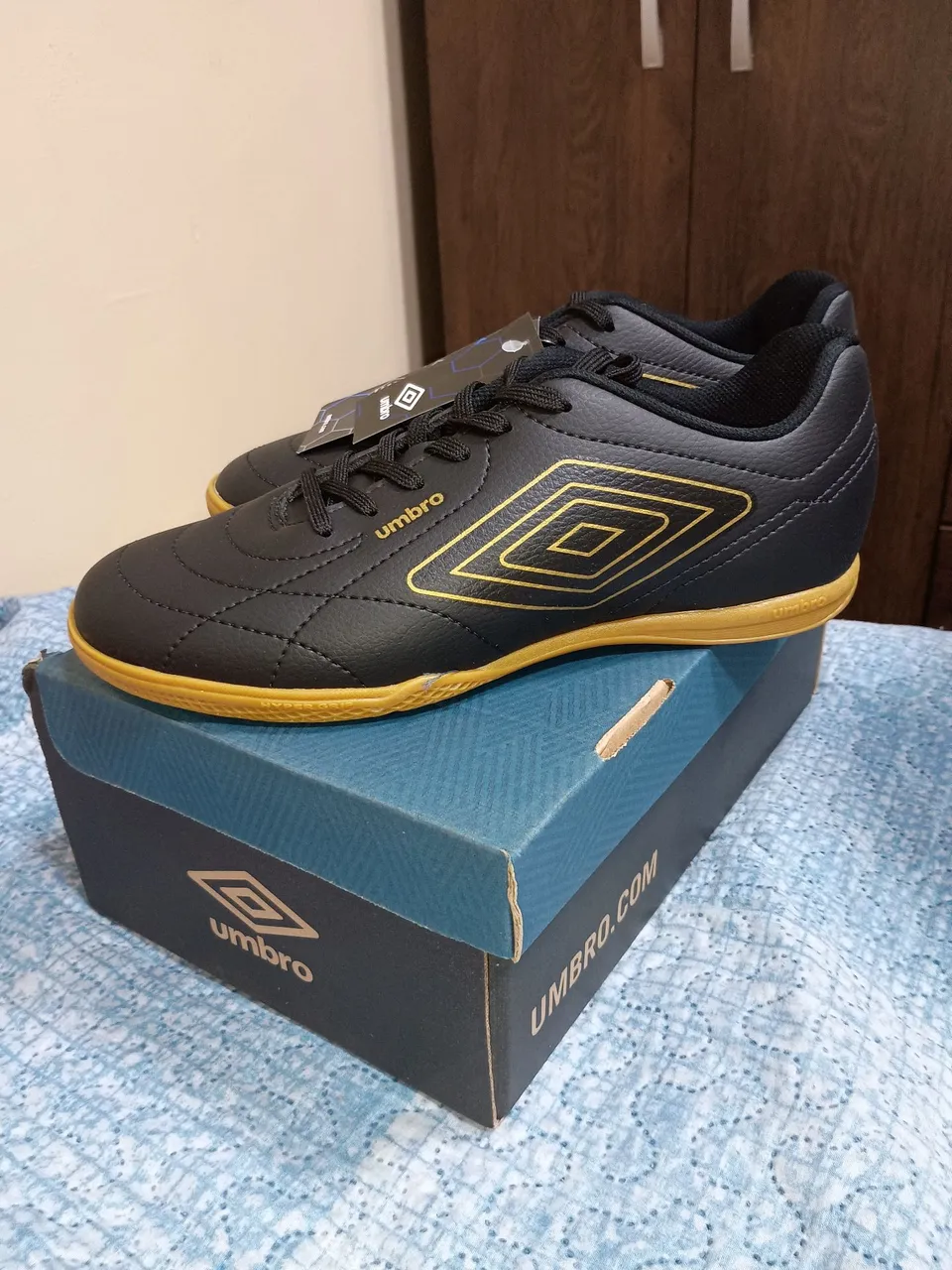 Chuteira Futsal UMBRO CLASS FOOTBALLER (nova)