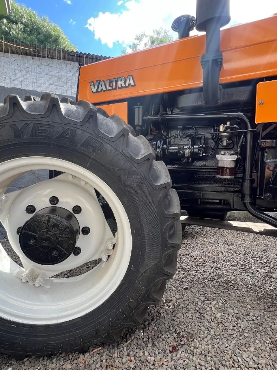 Trator Valtra 785 - Foto 4