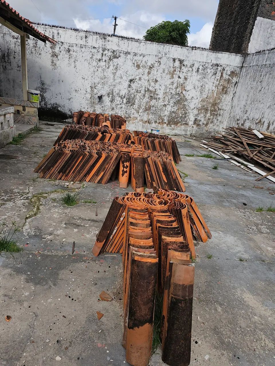 Telhas  coloniais 64840811786497121