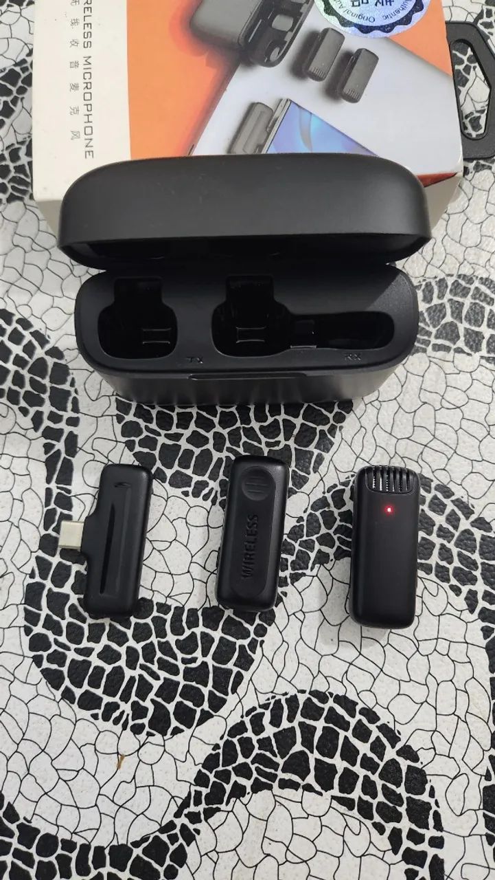 Microfone Sem Fio Lapela Portátil com Caixa de Carga para Android e Tablet  - Foto 4