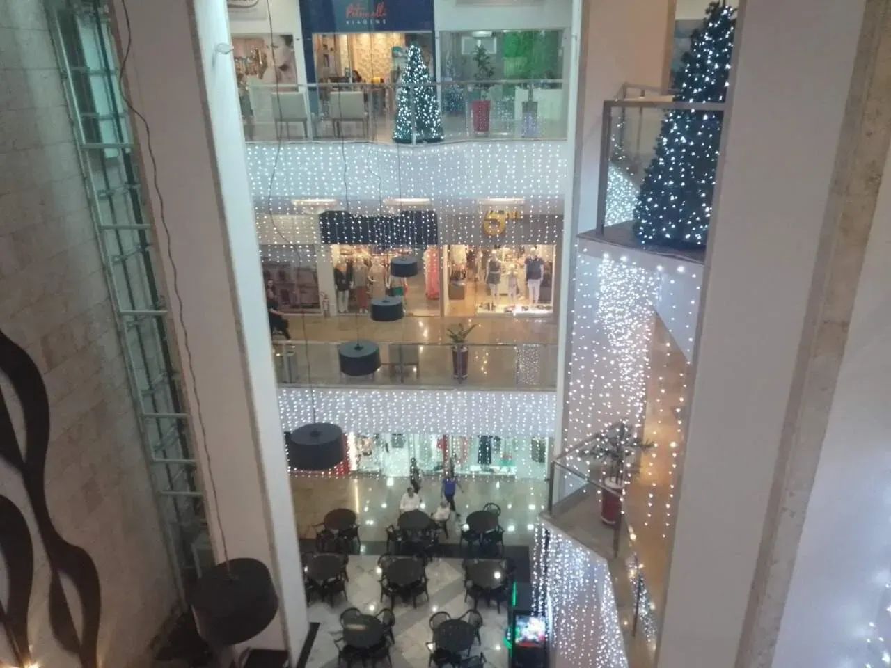 Loja com mezanino para alugar no Shopping 5a. Avenida ! - Foto 4