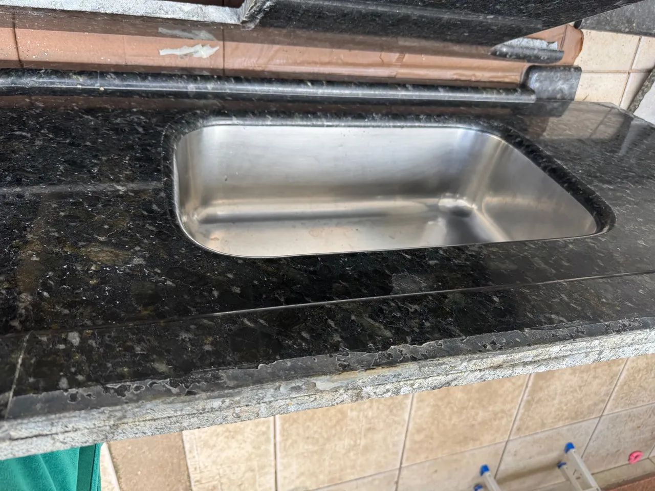 Bancada de Granito com Cuba 1,90x65 - Foto 3