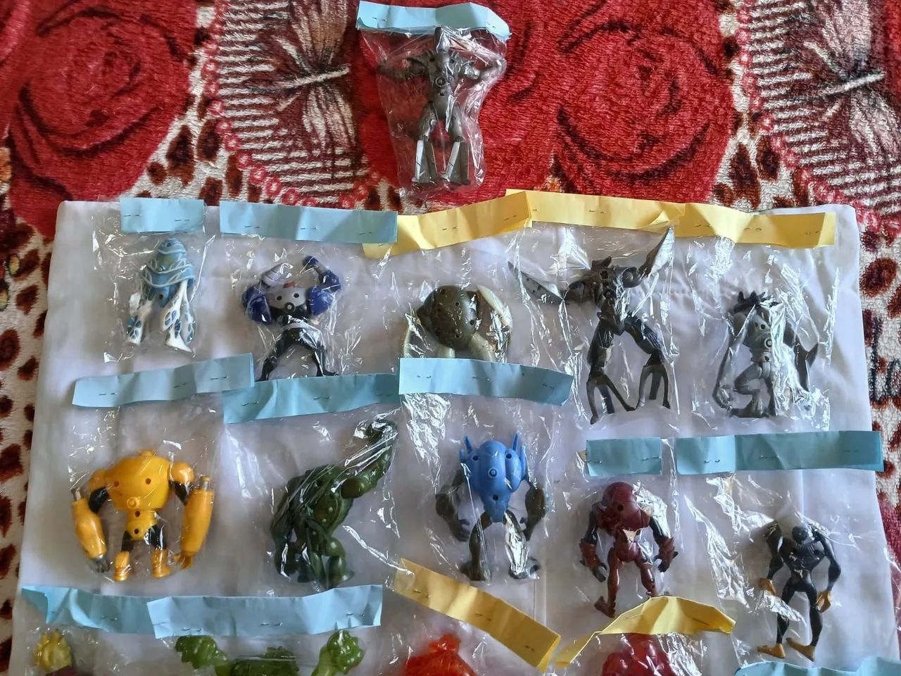 Bonecos Ben 10 - Foto 3