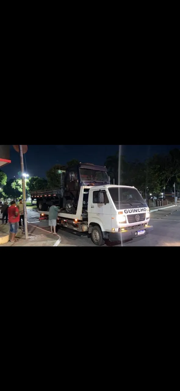 Vendo caminhão guincho 170 mil