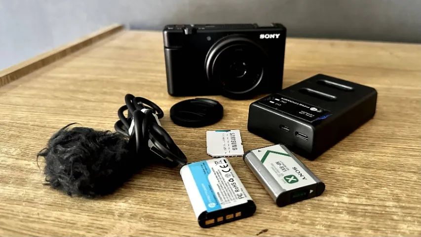 Sony ZV-1F - Câmera para Vloggers e Criadores de Conteúdo